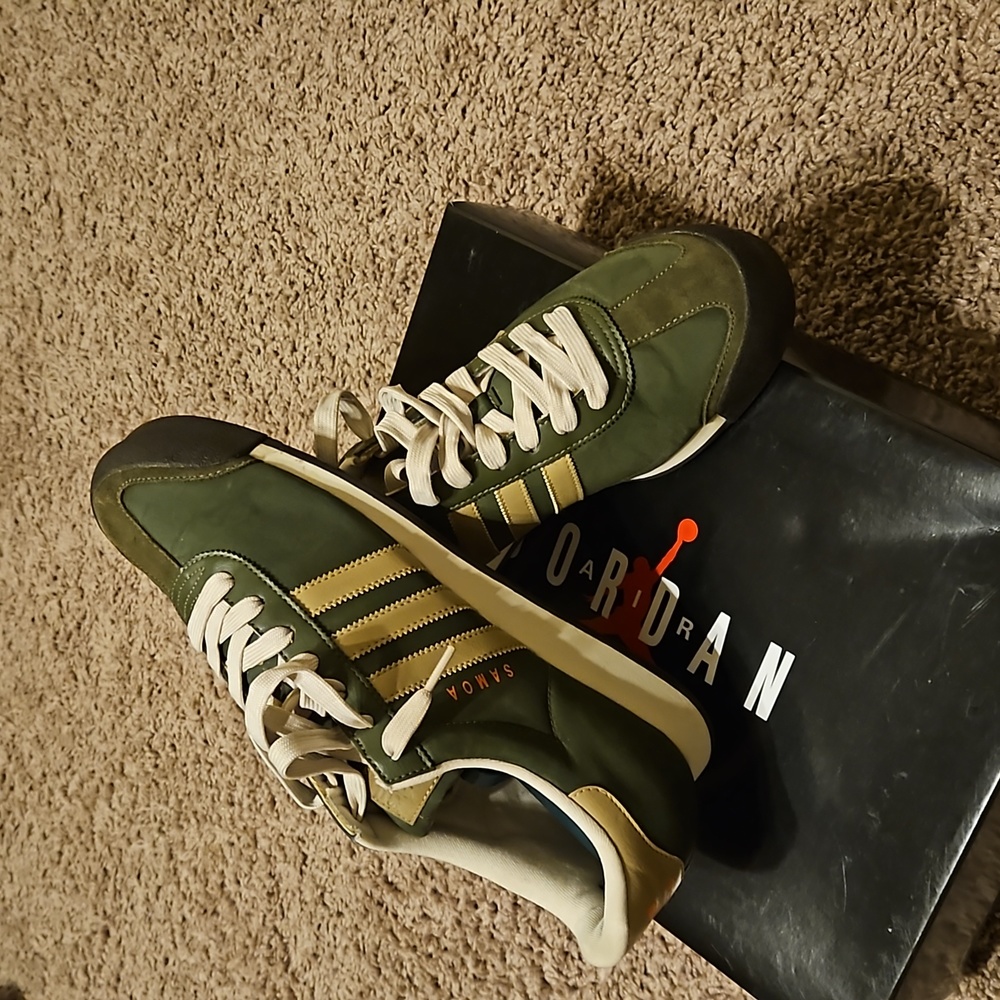 Adidas Samoa